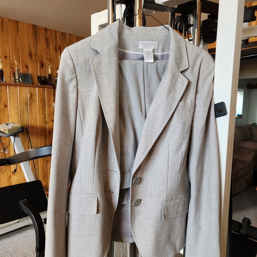 Dress - Picture 4 of 11